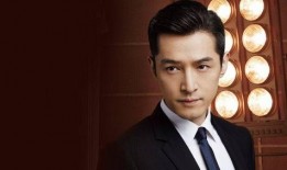 胡歌戏场陈龙吃瓜,一场意外的甜蜜互动