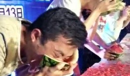 吃瓜比赛洗脸原版,一场别开生面的趣味挑战