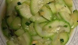 吃别人瓜图片,共享他人瓜果的温馨瞬间