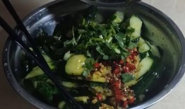 濑瓜凉拌怎么吃,夏日清爽开胃的夏日美食新体验
