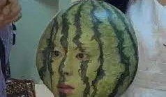 看似只是吃瓜的人,静品岁月瓜香