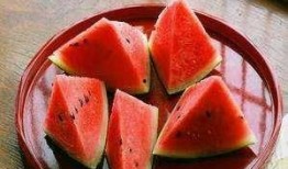 吃瓜不吐籽的作品