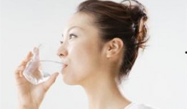 吃瓜吃坏了吐了怎么办,如何应对呕吐困扰