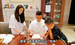 夫妻打闹女儿吃瓜视频,女儿成“吃瓜群众”，温馨家庭瞬间曝光