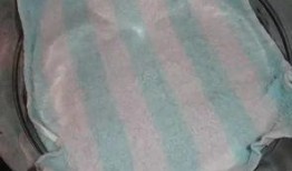 吃瓜犀利点评头戴毛巾