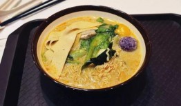 吃哈密瓜吃麻辣烫,哈密瓜与麻辣烫的味蕾碰撞之旅